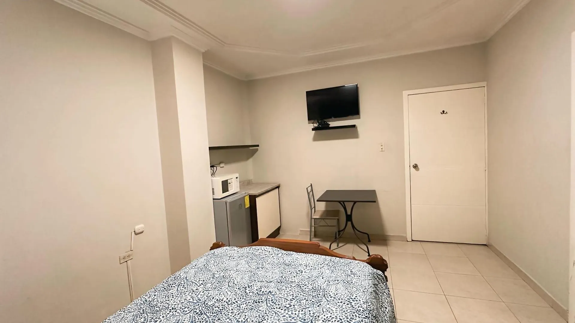 Lodging Ecuador Suites&Rooms Guayaquil
